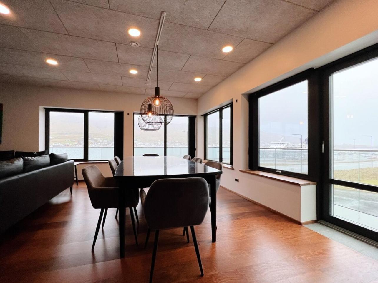 Stunning Ocean View Penthouse Apartment Oravik Экстерьер фото